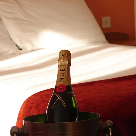 Downhill Hotel Ballina (Mayo)