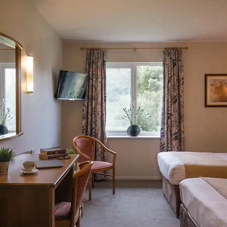 Downhill Hotel 3*